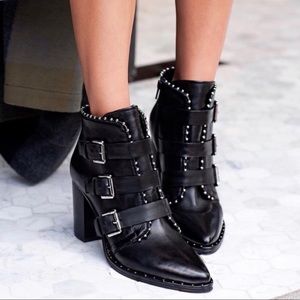 Steve Madden Humble Triple Buckle Boot